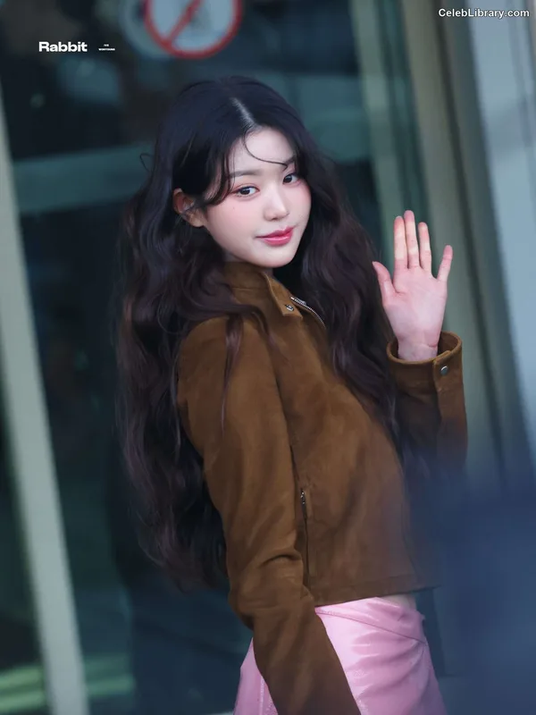 Jang Won-young  장원영 WONYOUNG photo 22 of 5846
