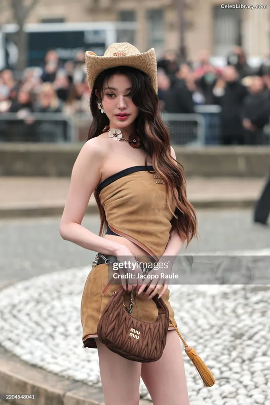 Jang Won-young  장원영 WONYOUNG photo 24 of 5846