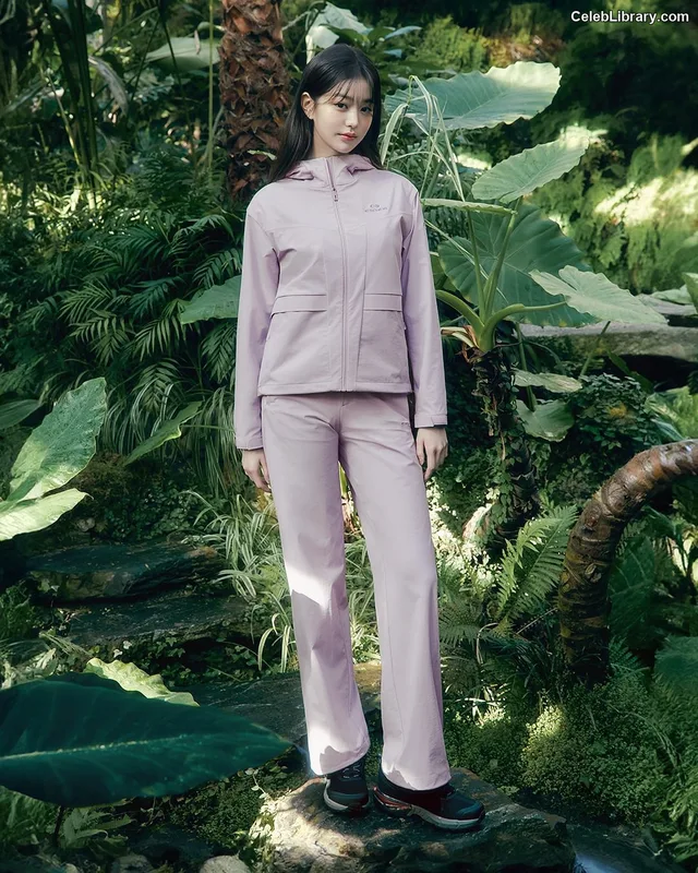 Jang Won-young  장원영 WONYOUNG photo 14 of 5846