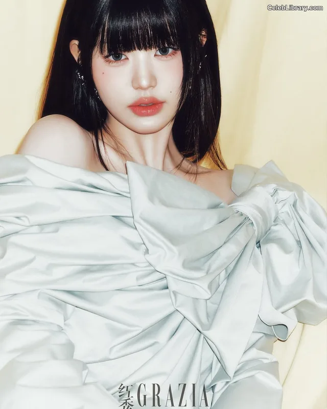 Jang Won-young 장원영 WONYOUNG photo 11 of 5846