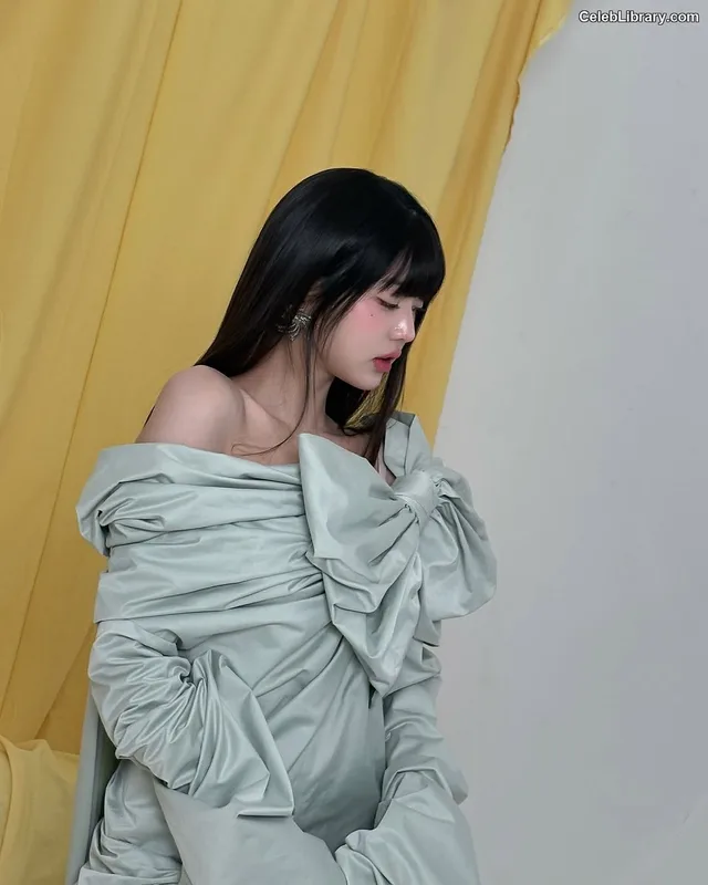Jang Won-young 장원영 WONYOUNG photo 22 of 5846