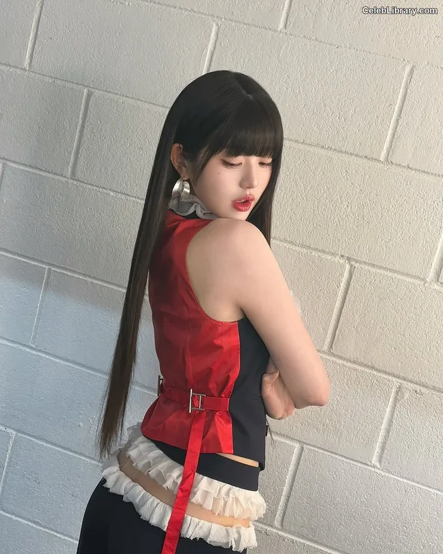 Jang Won-young 장원영 WONYOUNG photo 3 of 5846