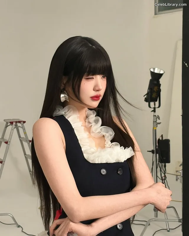 Jang Won-young 장원영 WONYOUNG photo 7 of 5846