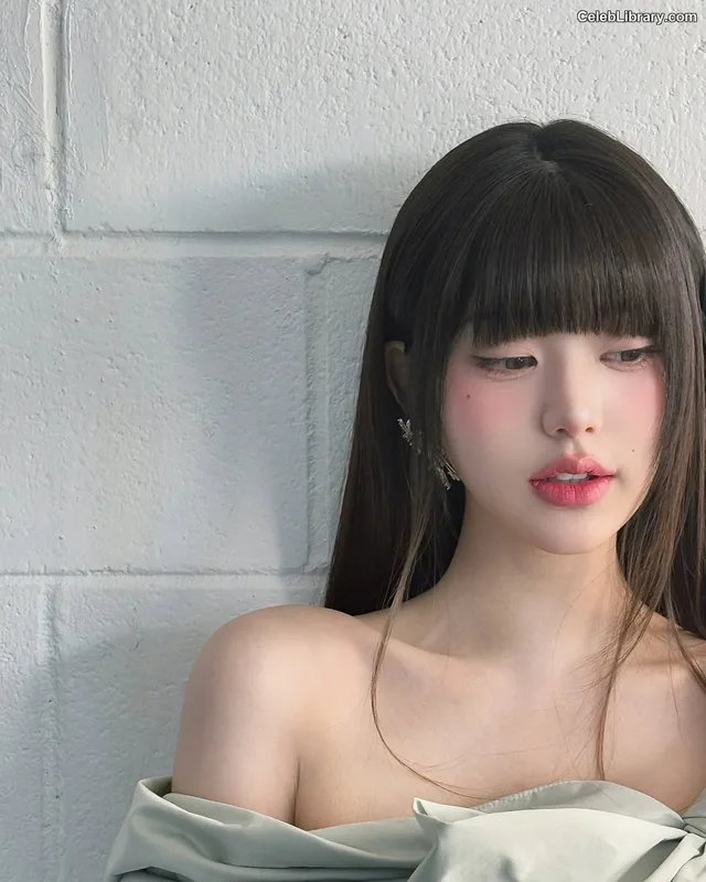 Jang Won-young 장원영 WONYOUNG photo 8 of 5846
