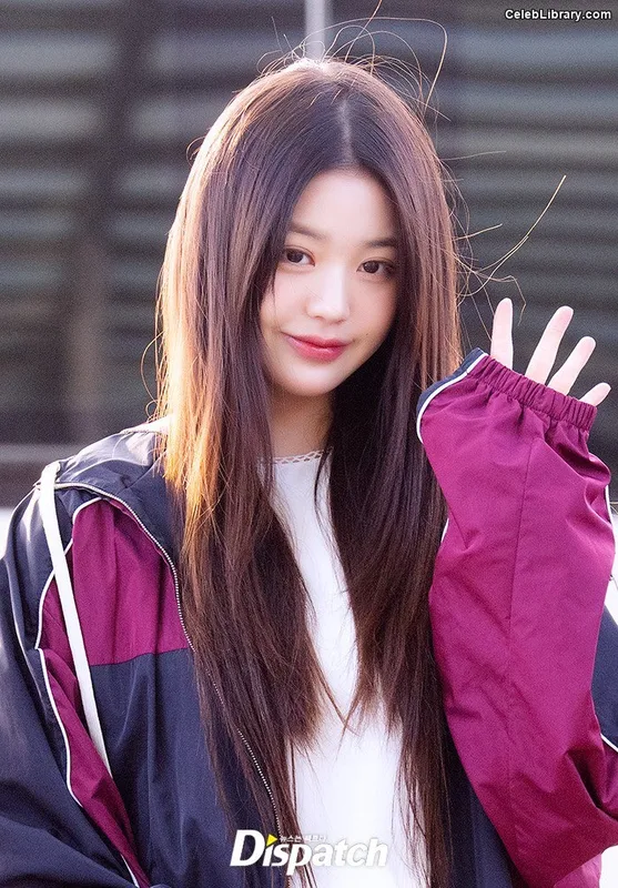 Jang Won-young 장원영 WONYOUNG photo 21 of 5846