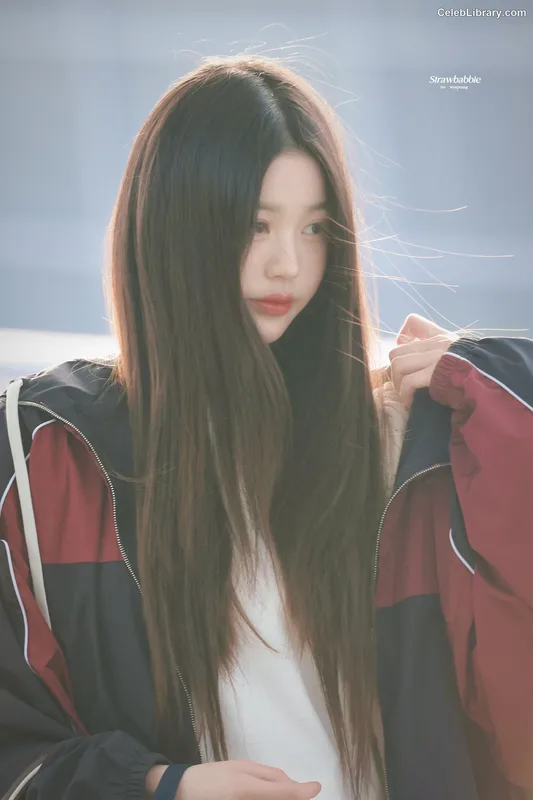 Jang Won-young 장원영 WONYOUNG photo 24 of 5846