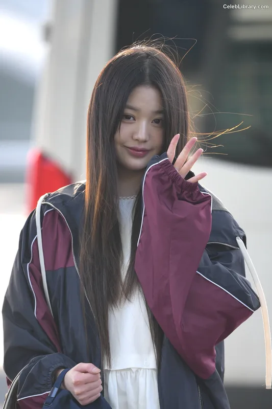 Jang Won-young 장원영 WONYOUNG photo 8 of 5846