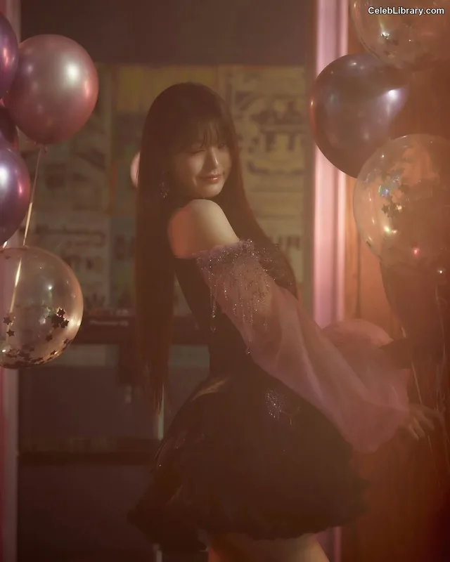 Jang Won-young 장원영 WONYOUNG photo 2 of 5846