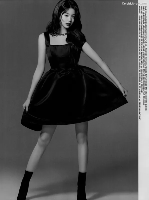 Jang Won-young 장원영 WONYOUNG photo 23 of 5846