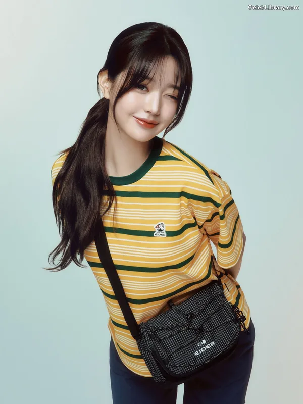 Jang Won-young 장원영 WONYOUNG photo 12 of 5846