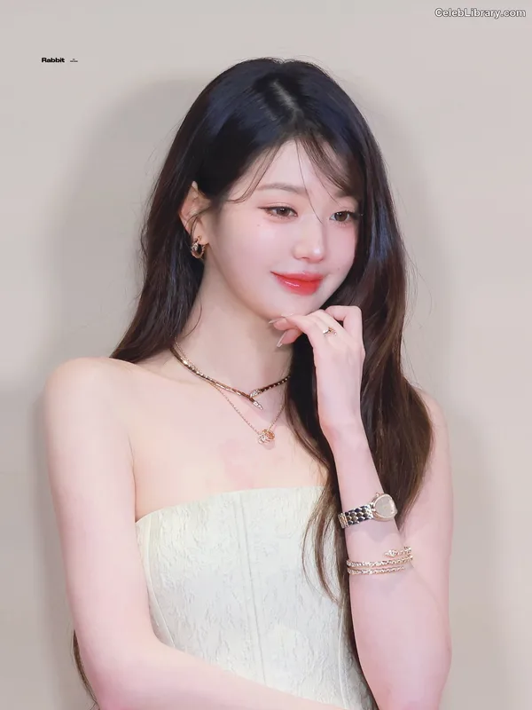Jang Won-young  장원영 WONYOUNG photo 16 of 5846