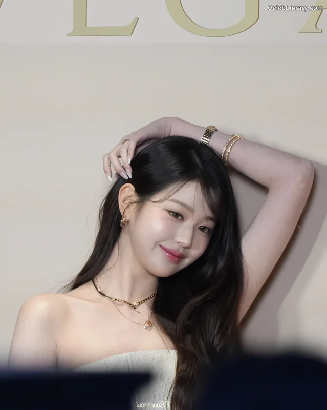 Jang Won-young  장원영 WONYOUNG photo 11 of 5846