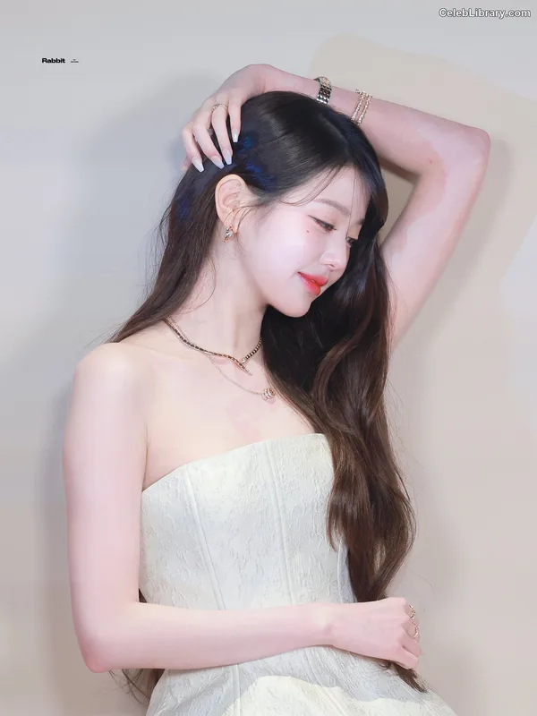 Jang Won-young  장원영 WONYOUNG photo 12 of 5846