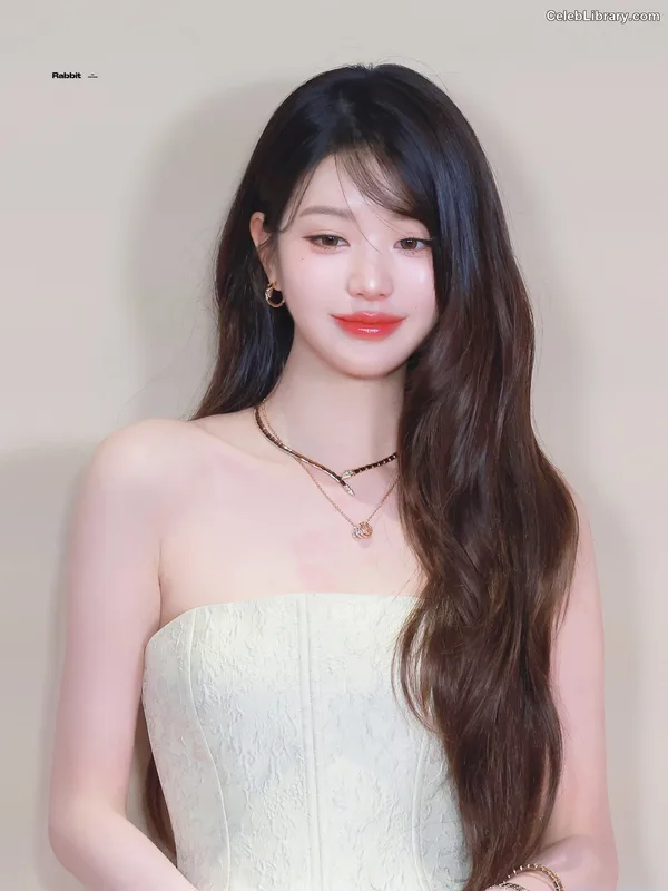 Jang Won-young  장원영 WONYOUNG photo 14 of 5846