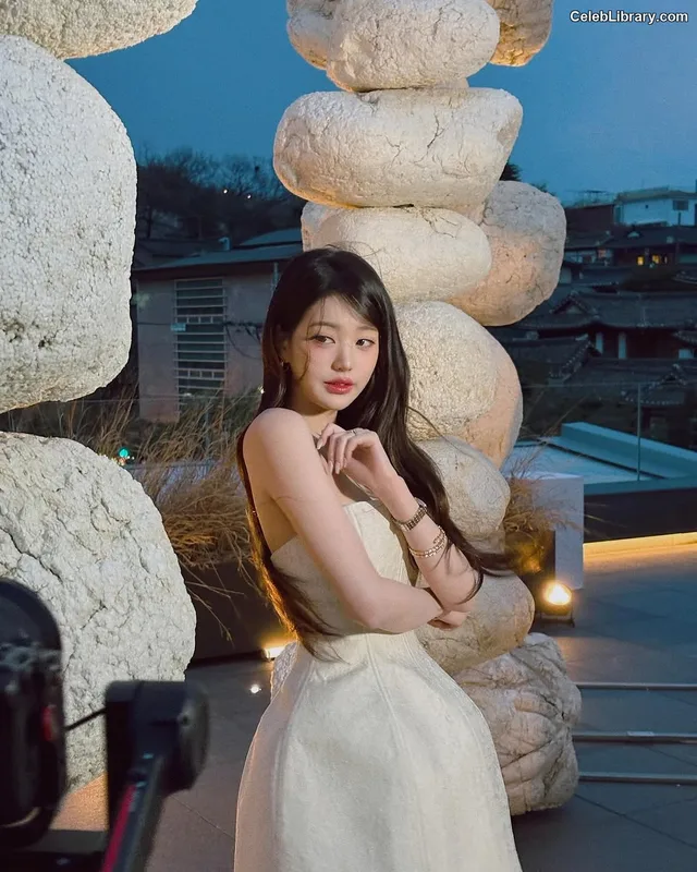 Jang Won-young  장원영 WONYOUNG photo 15 of 5846