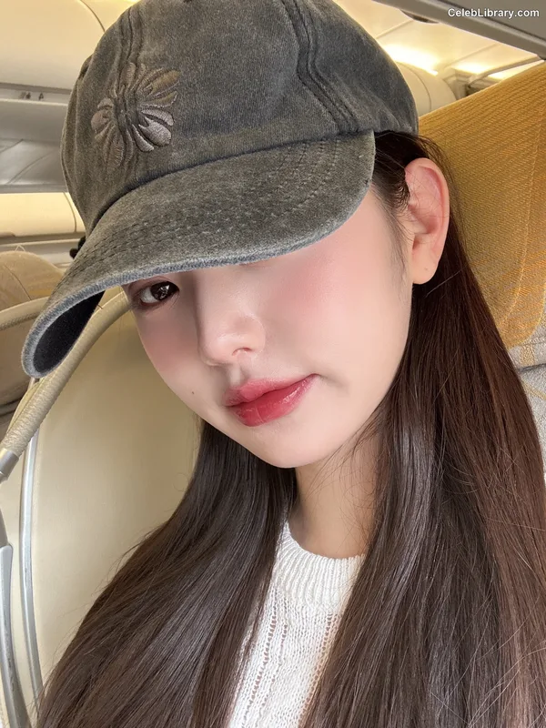Jang Won-young  장원영 WONYOUNG photo 7 of 5846