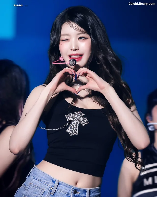Jang Won-young  장원영 WONYOUNG photo 24 of 5846