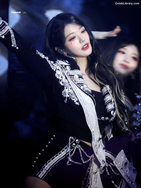 Jang Won-young  장원영 WONYOUNG photo 3 of 5846