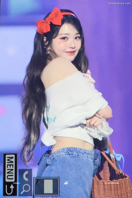 Jang Won-young  장원영 WONYOUNG photo 16 of 5846