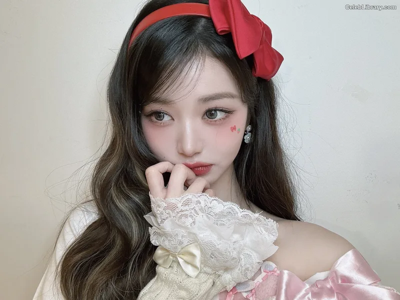 Jang Won-young  장원영 WONYOUNG photo 24 of 5846