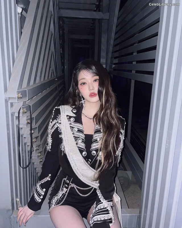 Jang Won-young  장원영 WONYOUNG photo 15 of 5846