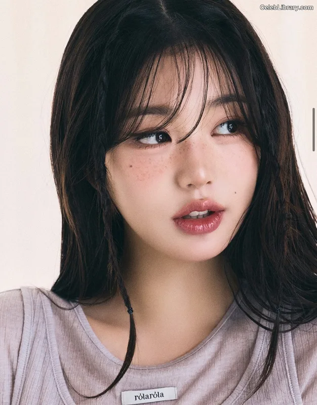 Jang Won-young  장원영 WONYOUNG photo 18 of 5846