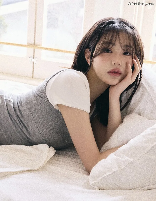 Jang Won-young  장원영 WONYOUNG photo 19 of 5846