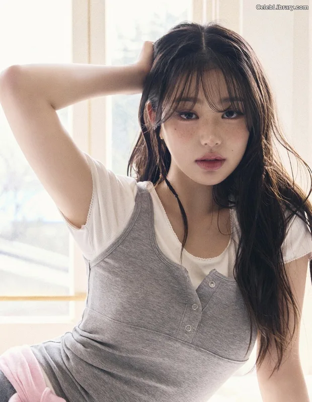Jang Won-young  장원영 WONYOUNG photo 20 of 5846