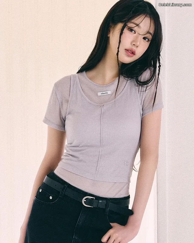 Jang Won-young 장원영 WONYOUNG photo 1 of 5846