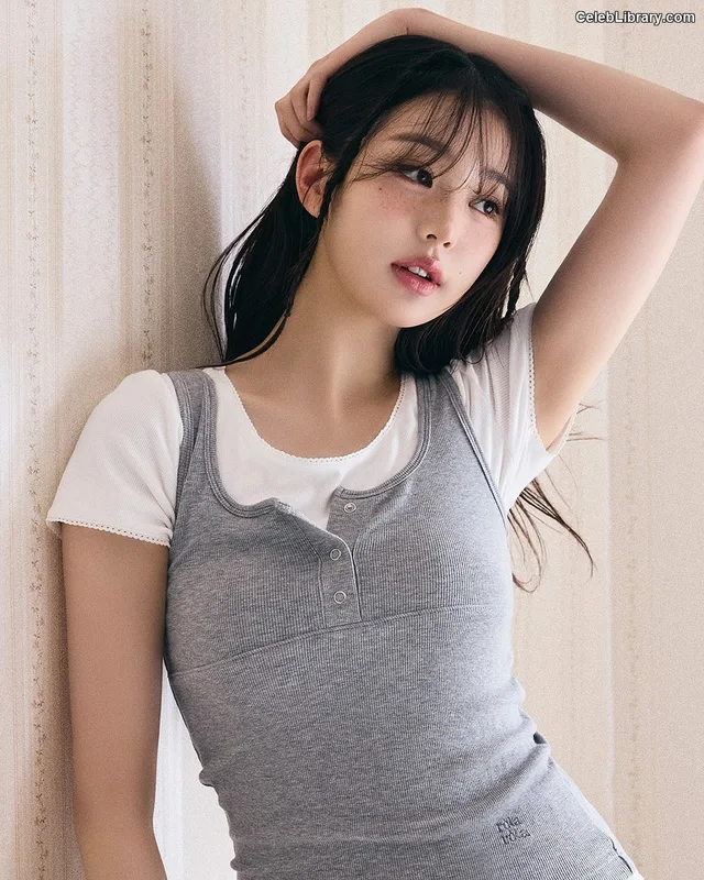 Jang Won-young 장원영 WONYOUNG photo 7 of 5846