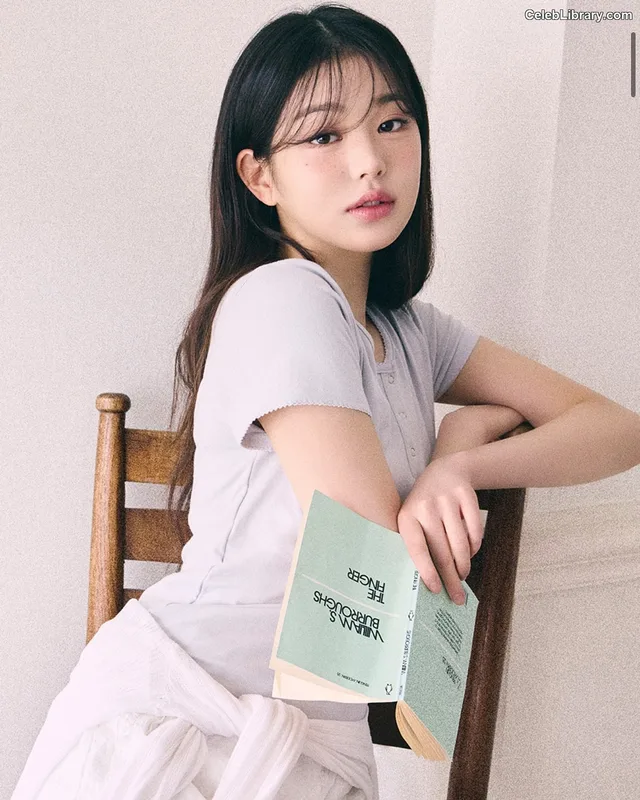 Jang Won-young 장원영 WONYOUNG photo 11 of 5846