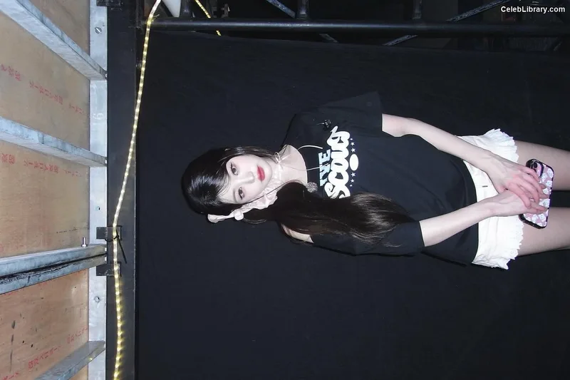 Jang Won-young 장원영 WONYOUNG photo 21 of 5846