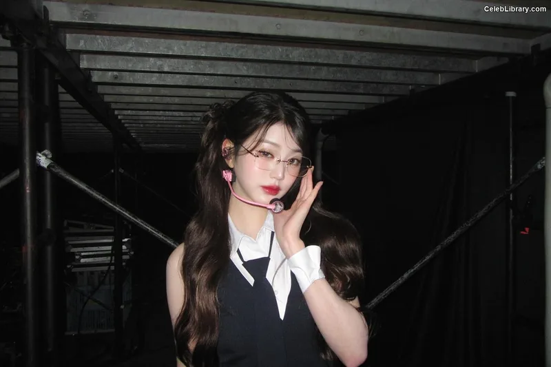 Jang Won-young 장원영 WONYOUNG photo 22 of 5846