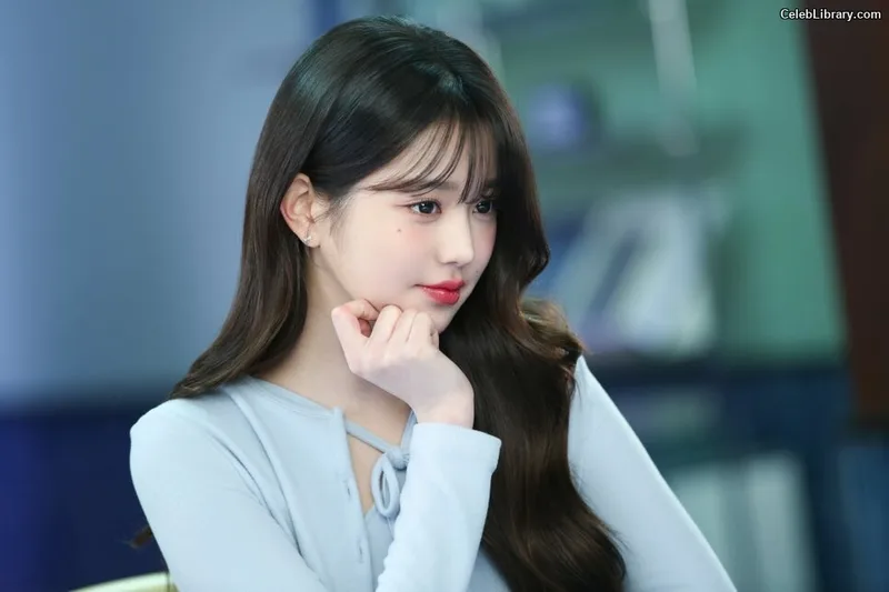 Jang Won-young  장원영 WONYOUNG photo 5 of 5846