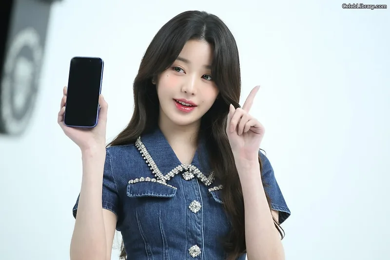 Jang Won-young  장원영 WONYOUNG photo 6 of 5846