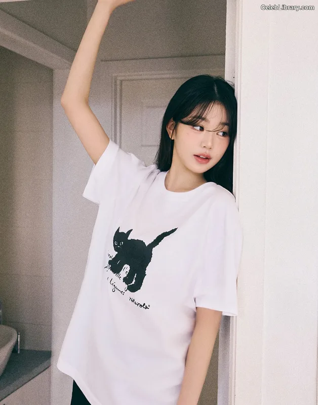 Jang Won-young  장원영 WONYOUNG photo 13 of 5846