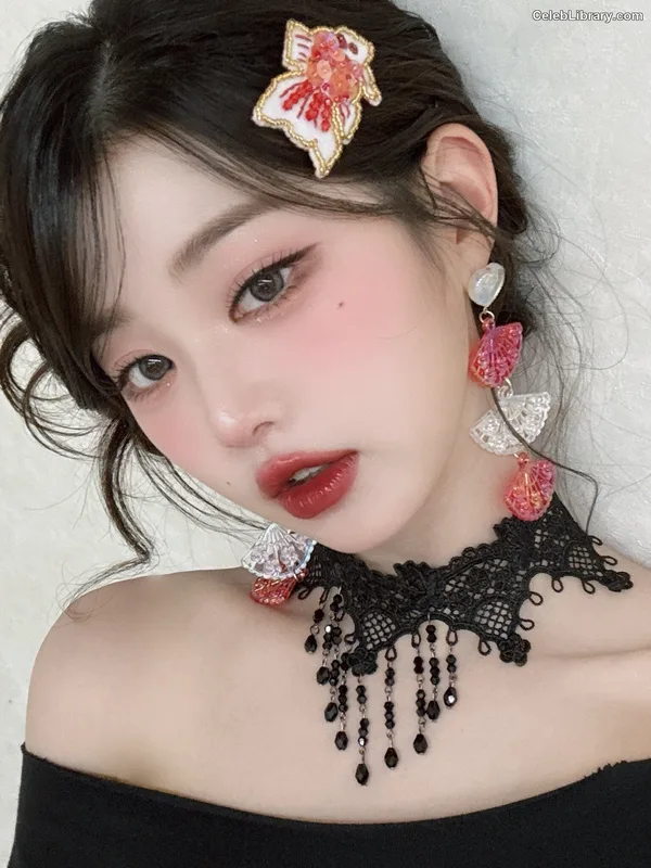 Jang Won-young  장원영 WONYOUNG photo 6 of 5846