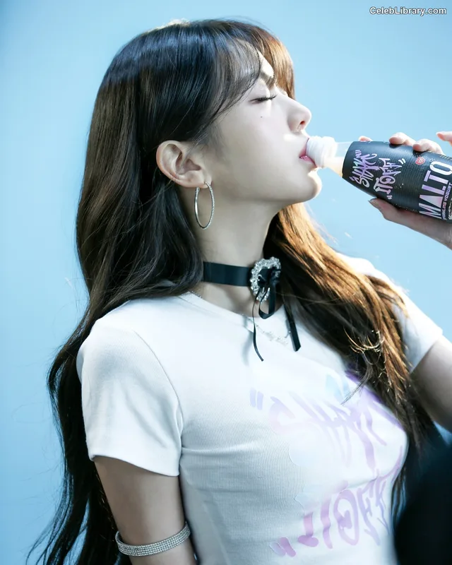 Jang Won-young  장원영 WONYOUNG photo 18 of 5846