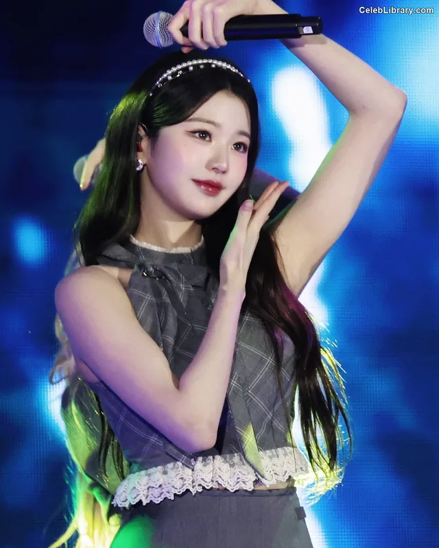 Jang Won-young  장원영 WONYOUNG photo 6 of 5846