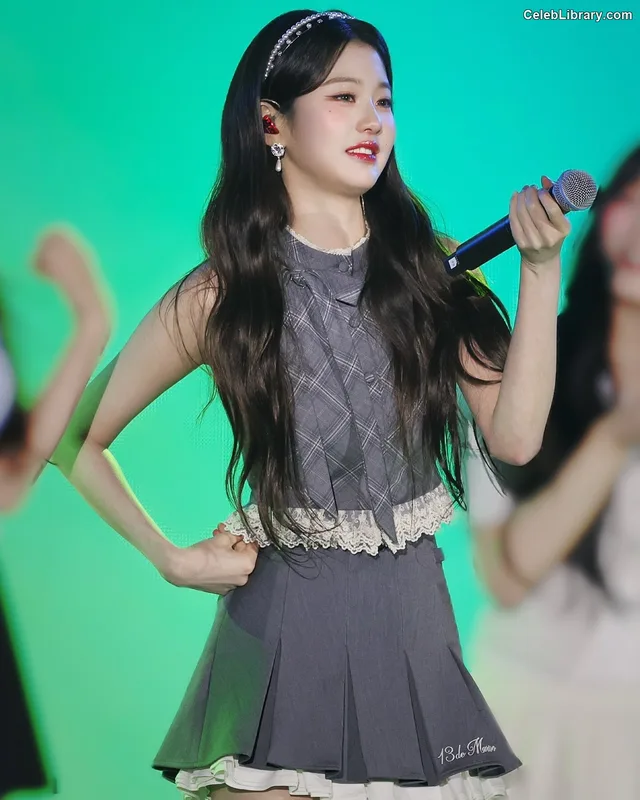 Jang Won-young  장원영 WONYOUNG photo 22 of 5846