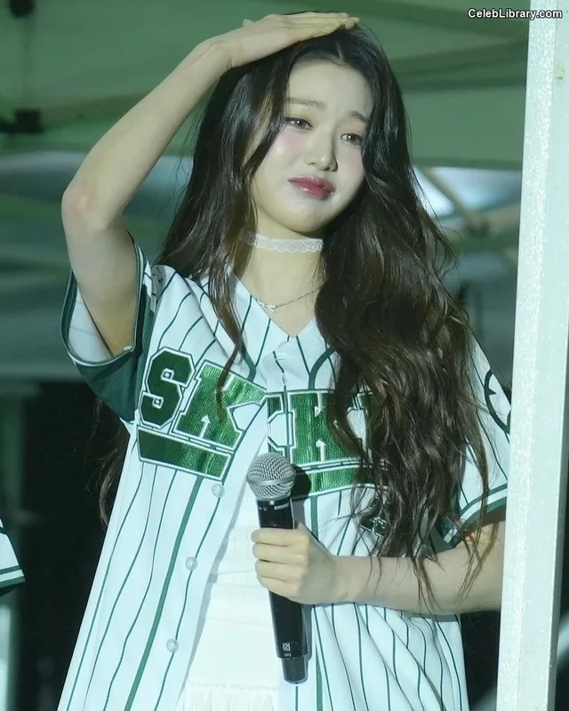 Jang Won-young  장원영 WONYOUNG photo 9 of 5846