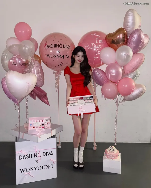 Jang Won-young  장원영 WONYOUNG photo 13 of 5846