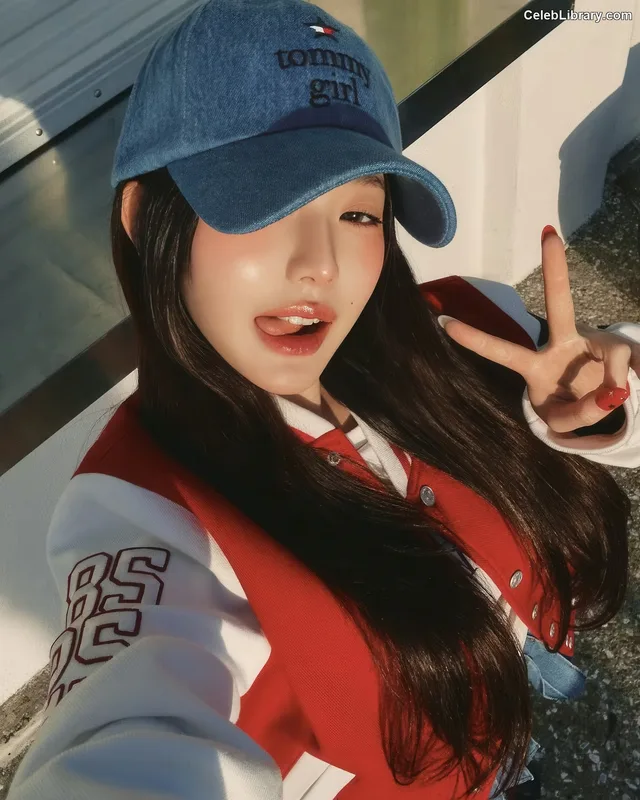 Jang Won-young  장원영 WONYOUNG photo 23 of 5846