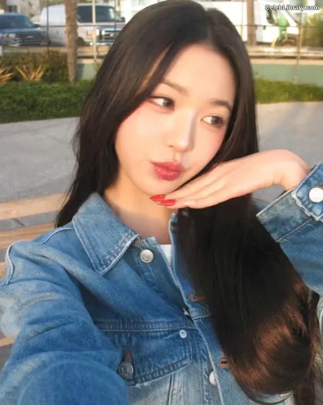 Jang Won-young 장원영 WONYOUNG photo 9 of 5846
