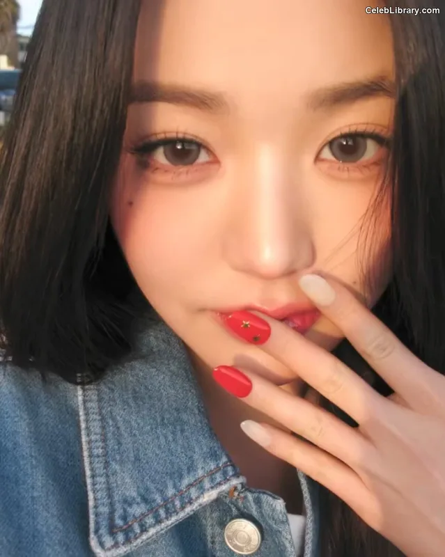 Jang Won-young 장원영 WONYOUNG photo 13 of 5846
