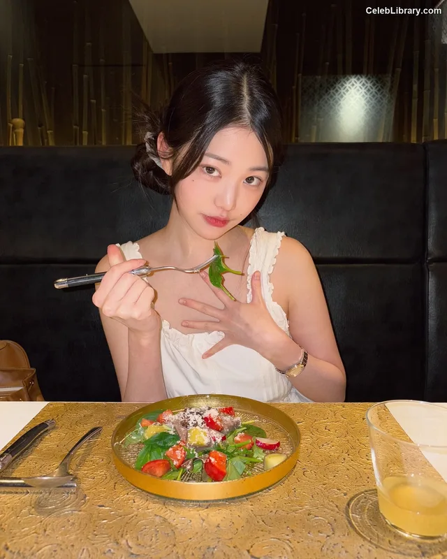 Jang Won-young 장원영 WONYOUNG photo 17 of 5846