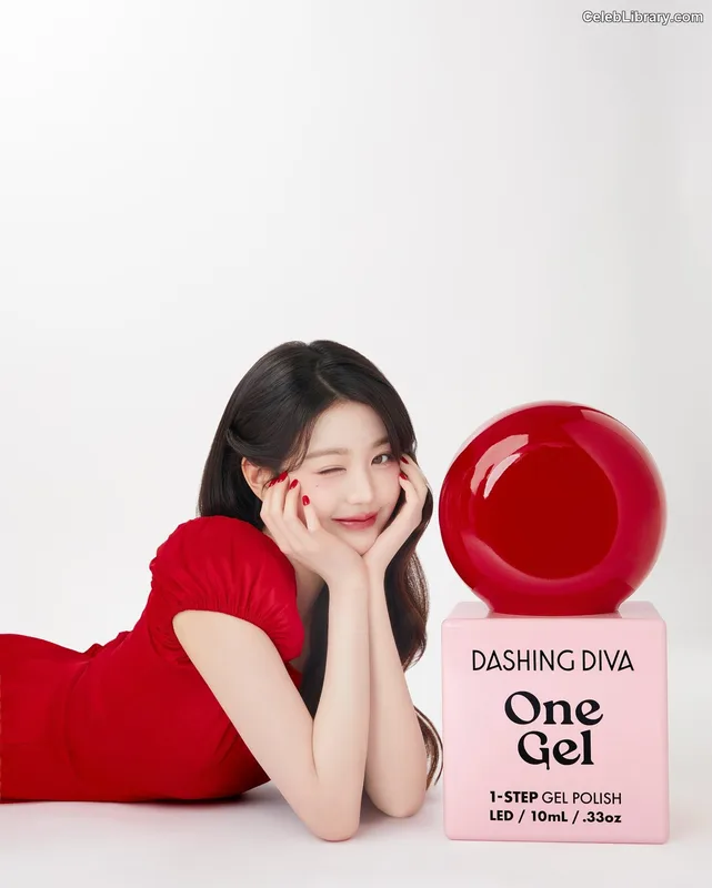 Jang Won-young 장원영 WONYOUNG photo 5 of 5846