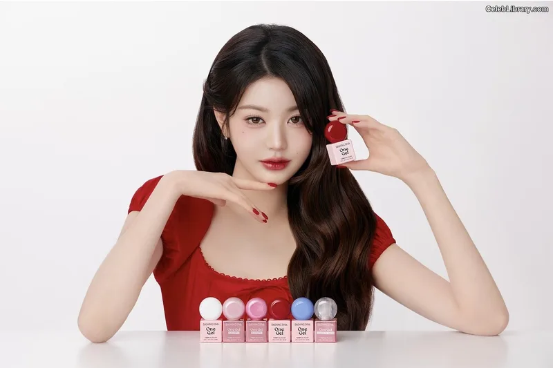 Jang Won-young 장원영 WONYOUNG photo 7 of 5846