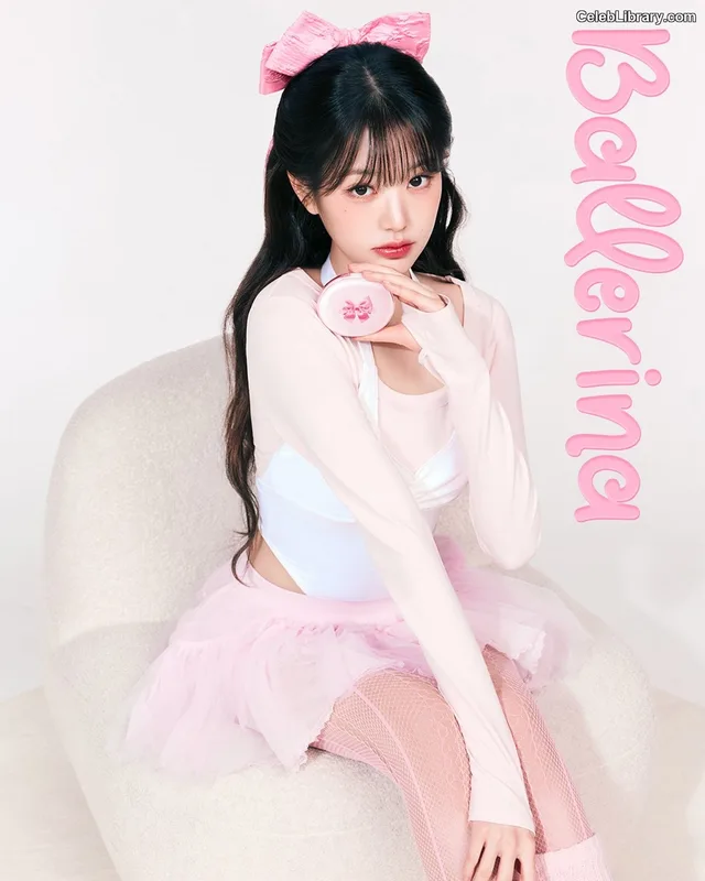 Jang Won-young 장원영 WONYOUNG photo 11 of 5846
