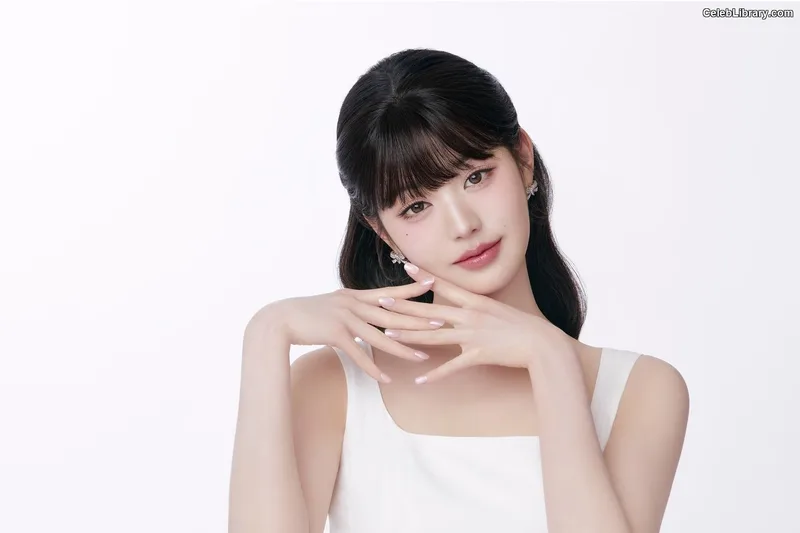 Jang Won-young 장원영 WONYOUNG photo 17 of 5846